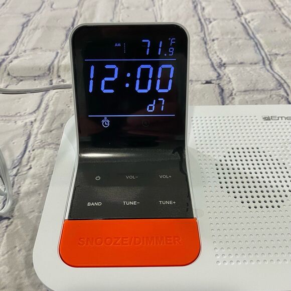 Emerson Weather Band Dual Alarm Clock Radio SmartSet WBS12 15W Wireless Charger - Picture 9 of 9
